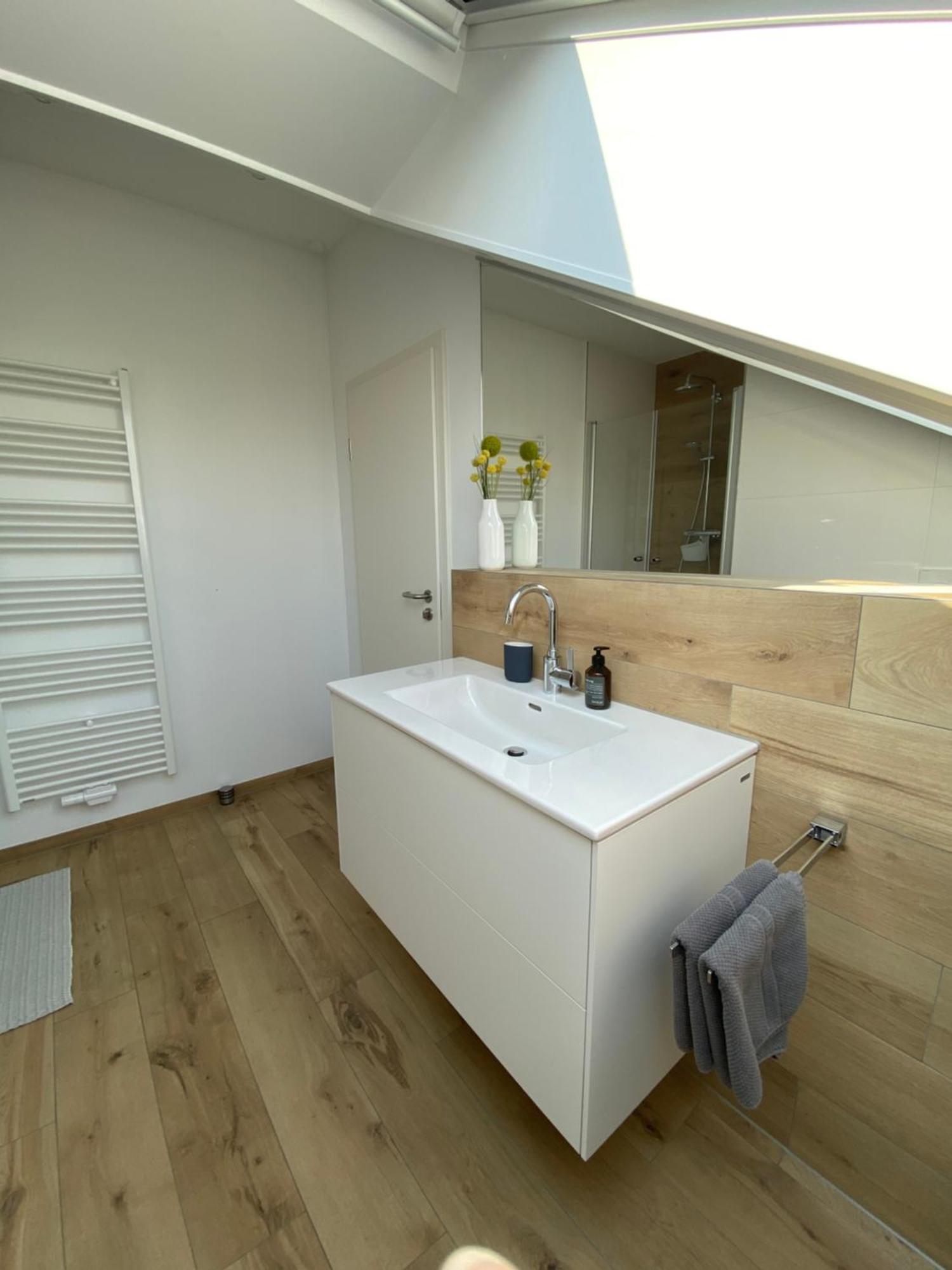 Kling Am See FDH Quarto foto